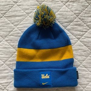 NIKE ucla athlete beanie